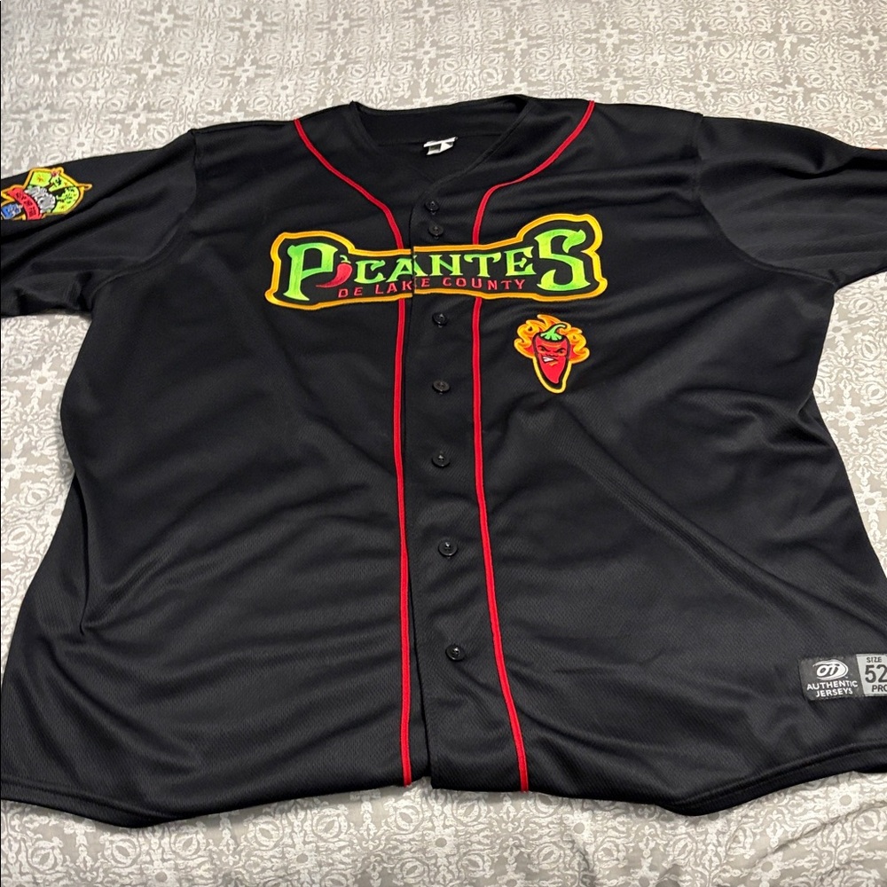 Picantes Authentic Replica Baseball Jersey - Lake County Captains Sz 52